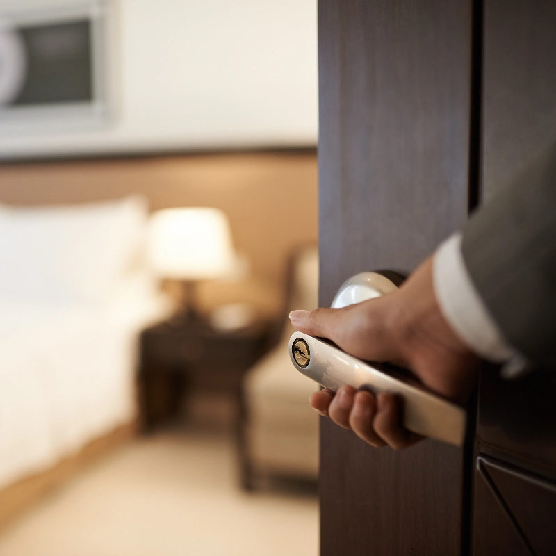 Ti garantiamo un’accoglienza attenta e personalizzata per soddisfare ogni tua esigenza.